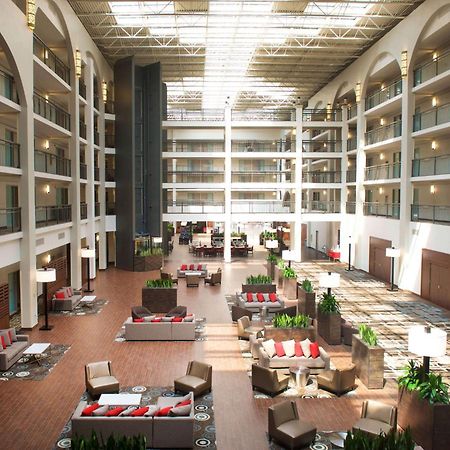 Embassy Suites By Hilton Detroit - Livonia/Novi Kültér fotó