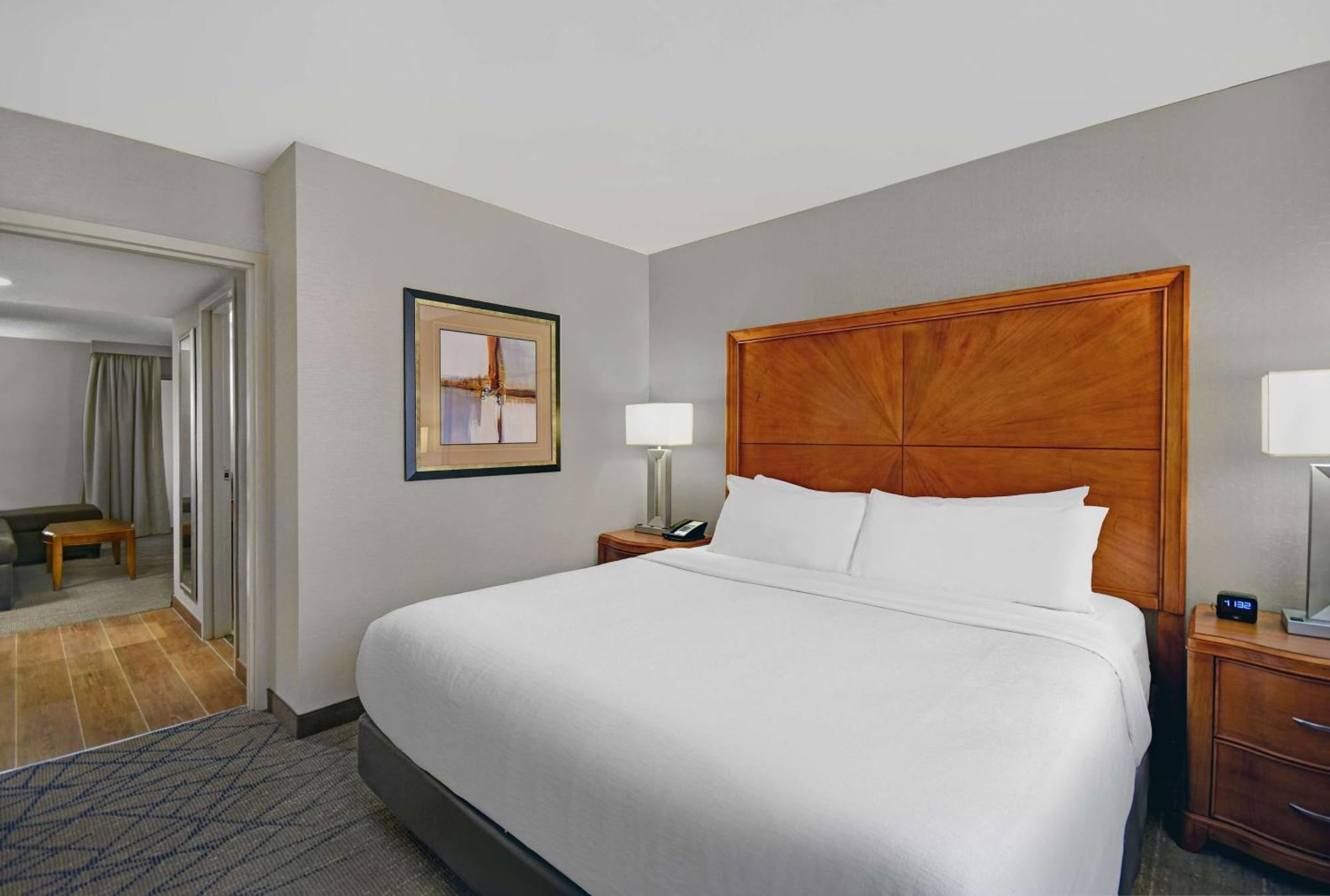 Embassy Suites By Hilton Detroit - Livonia/Novi Kültér fotó