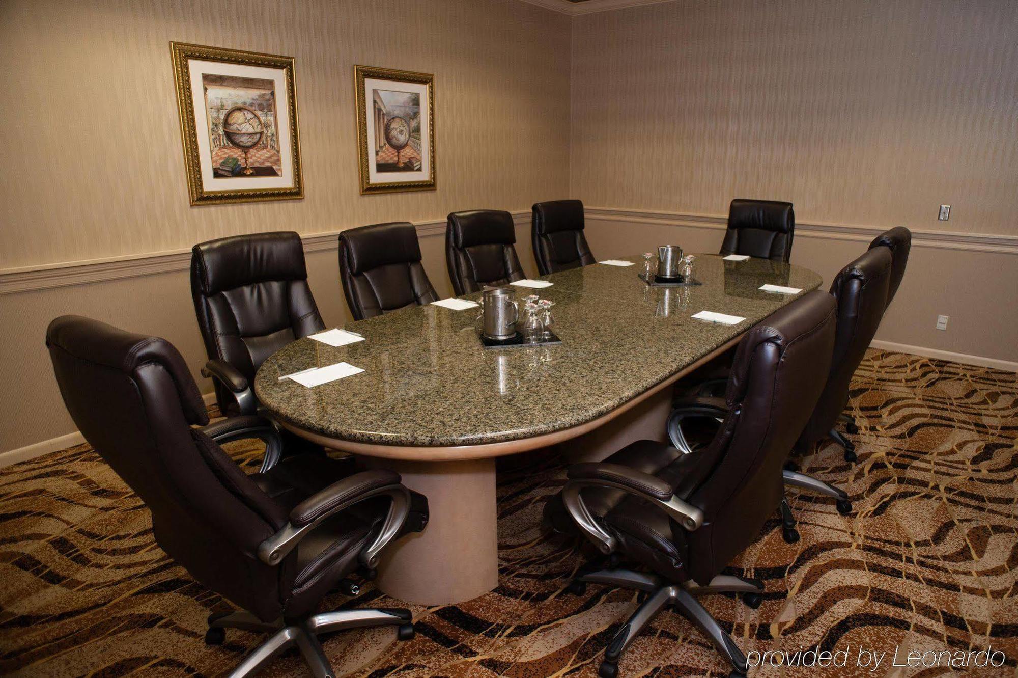 Embassy Suites By Hilton Detroit - Livonia/Novi Kültér fotó