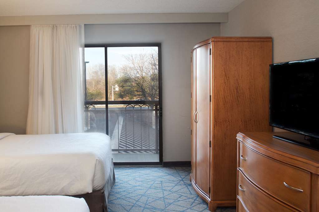 Embassy Suites By Hilton Detroit - Livonia/Novi Szoba fotó